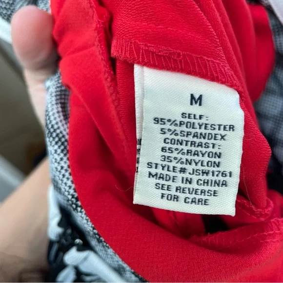 Jealous tomato jumpsuit with pockets with knit top size medium - Picture 10 of 10